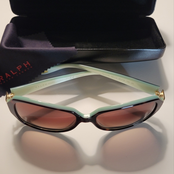 Ralph by Ralph Lauren Women's Square Sunglasses with Case - Picture 4 of 13